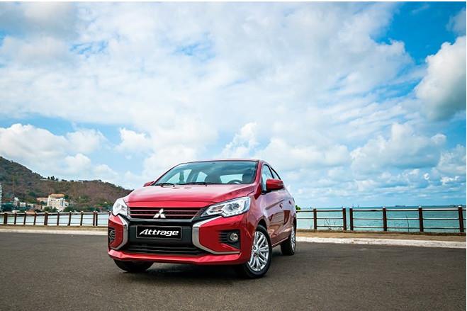 Giá xe Mitsubishi Attrage tháng 5/2026, tặng phiếu nhiên liệu và Camera lùi