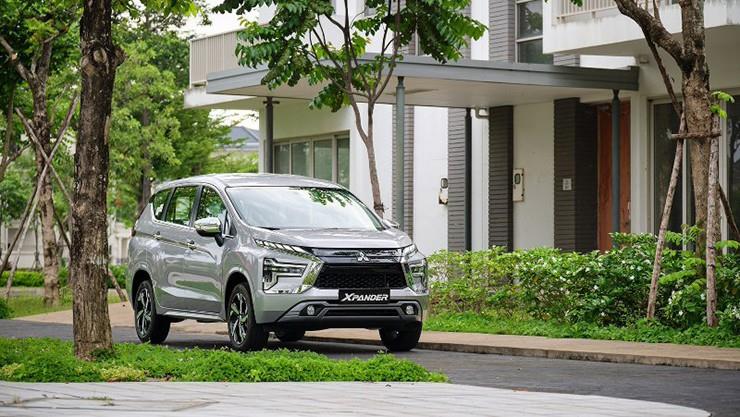 Giá xe Mitsubishi Xpander tháng 11/2025, ưu đãi 100% phí trước bạ