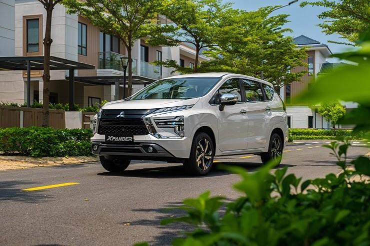 Giá xe Mitsubishi Xpander lăn bánh tháng 4/2024, ưu đãi 50% LPTB